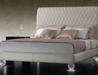 Doppelbett mit Füßen aus Muranoglas Rialto, Reflex Angelo (Möbel für das Schlafzimmer Art Deco (Art Deco))