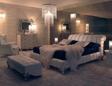 Für das Schlafzimmer eingerichtet in der Veredelung von Leder und Metall Panther, Tosconova