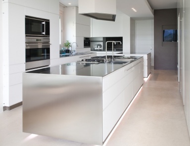 Garnitur für die Küche in der Veredelung von Stahl und Polyester Kitchen Design, FMF