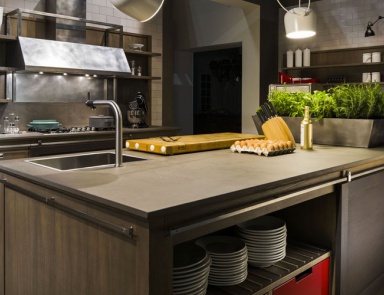 Küchenmöbel im modernen Industrial Stil, L ' Ottocento (die Küche ist Modern, Italien )