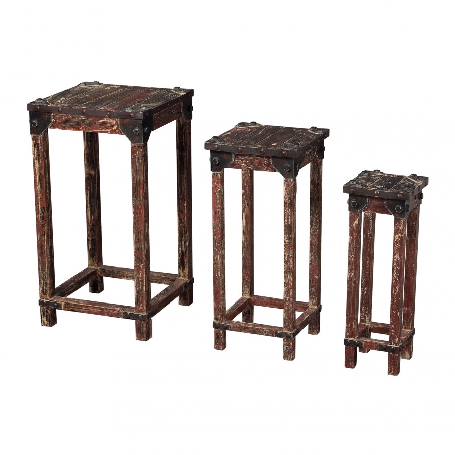 Tisch Set Of 3 Distressed Finish Stacking Tables Sterling