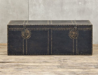 Truhe Van Thiel & Co, Van Thiel & Co