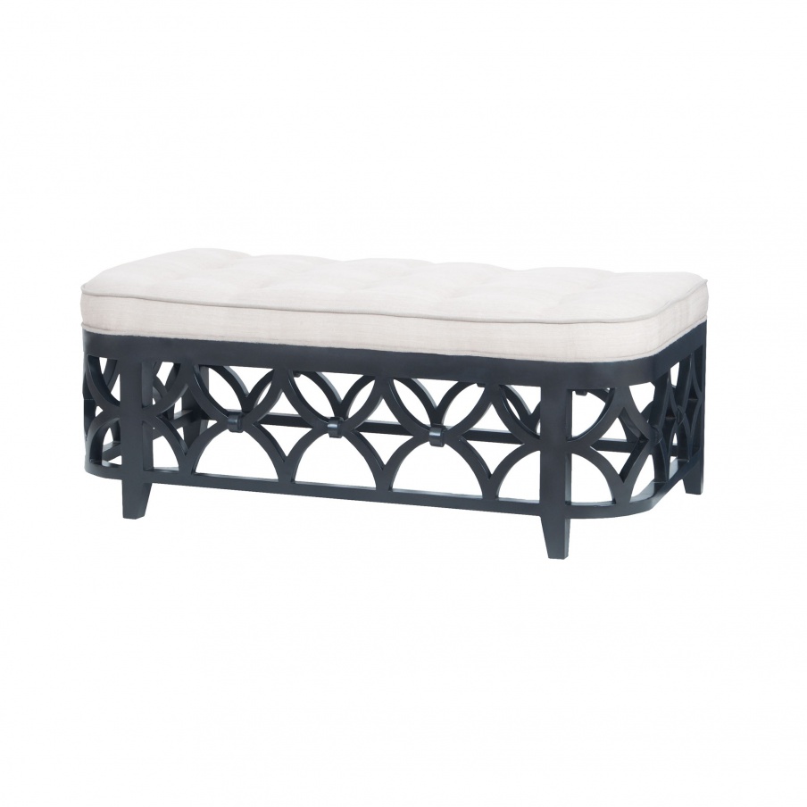 Chaiselongue Crescent Ottoman Guild Master