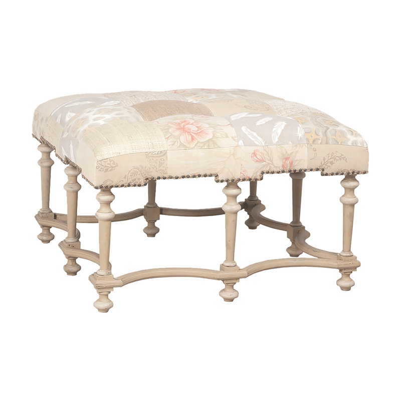 Chaiselongue Cottage Ottoman Table Guild Master