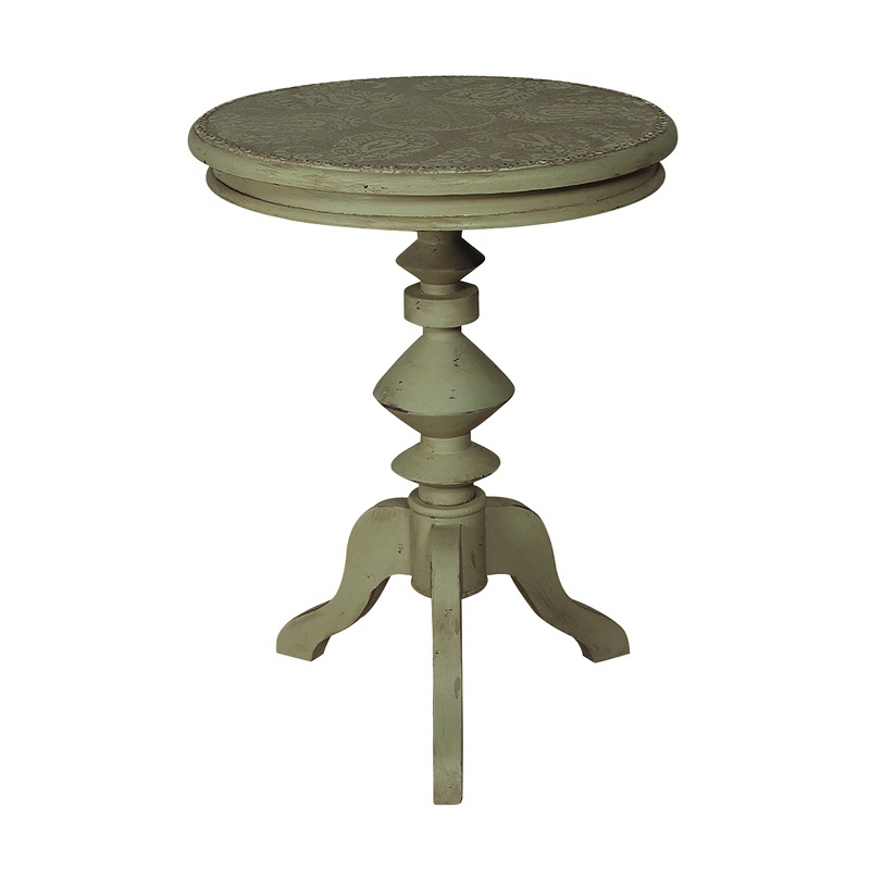 Tisch Pecan Grove Side Table Guild Master