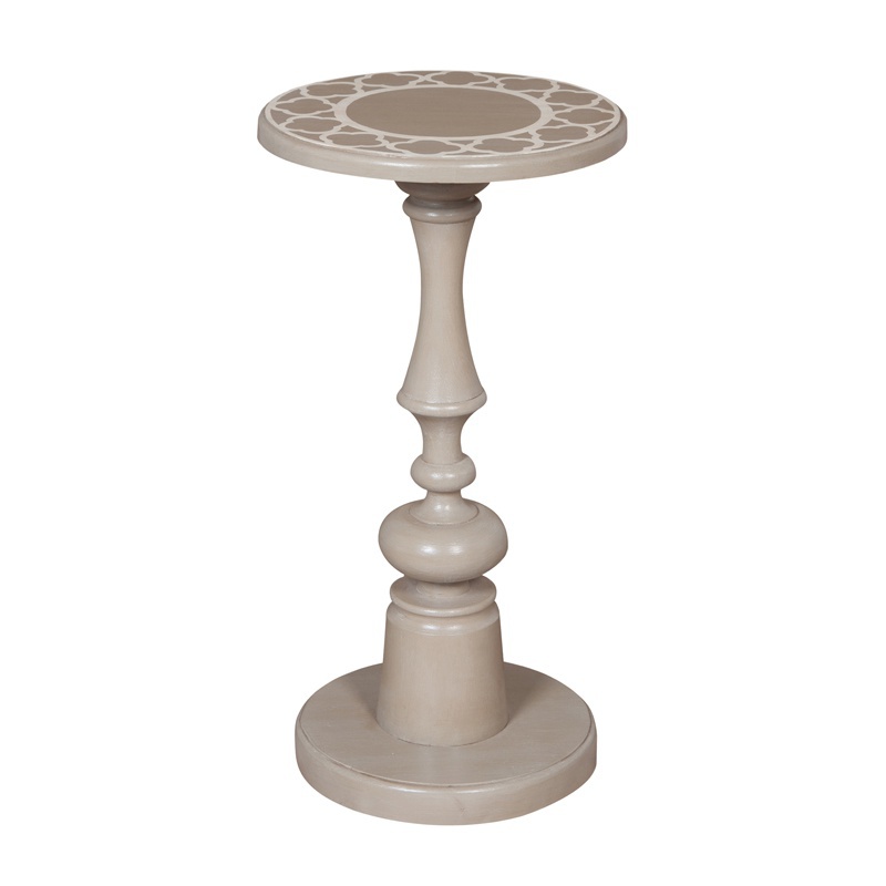 Tisch Pinnacle Accent Table Guild Master