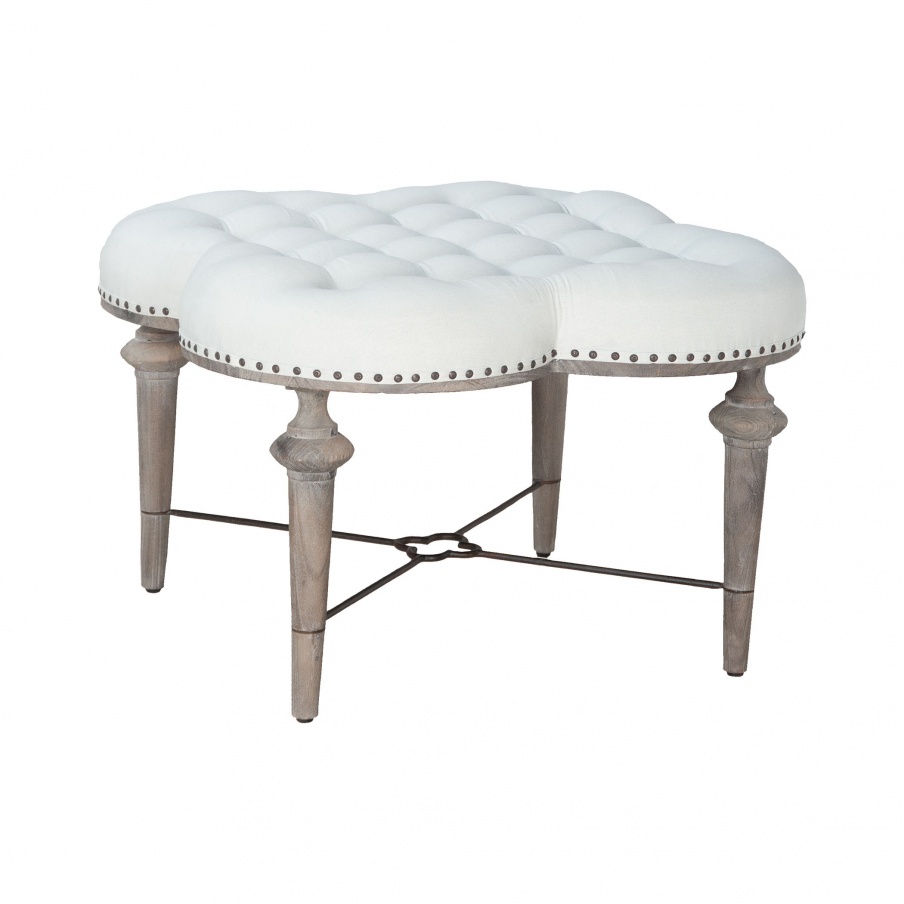 Chaiselongue Upholstered Clove Ottoman Guild Master