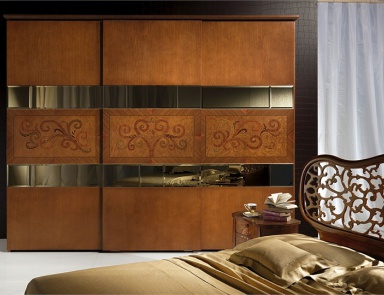 Kleiderschrank in der Dekoration Nussbaum furniert AR13, Carpanelli